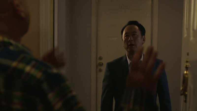 Course it's you knocking that loud. Zhang I can't, all right