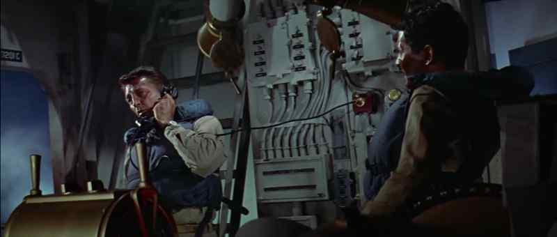 Crack your throttle wide and get out. - Turn it on full and get outta here