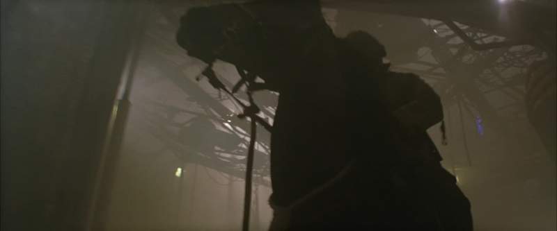 Crane No Scarecrow