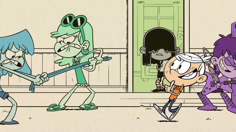 �� Crashing through the crowded halls ♪