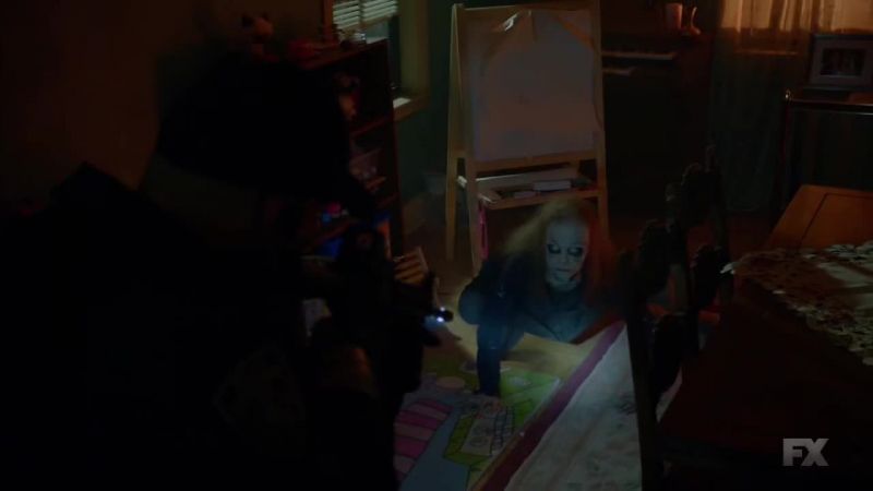 (Creature screaming)