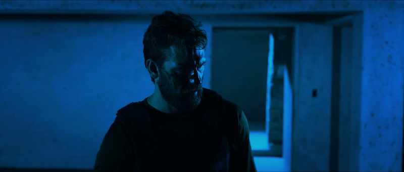 (creature snarling)