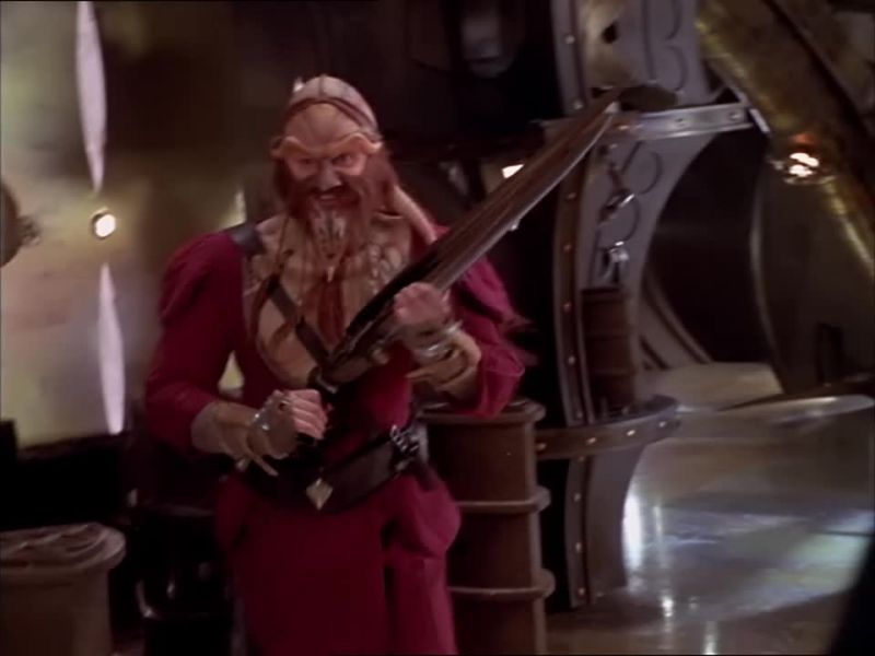 Crichton: D'argo, leave it!