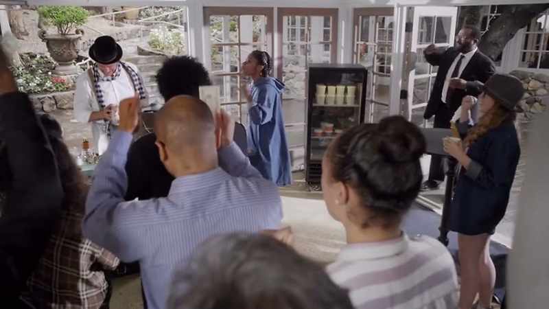 Crowd (chanting): Riggle! Riggle! Riggle! Riggle!