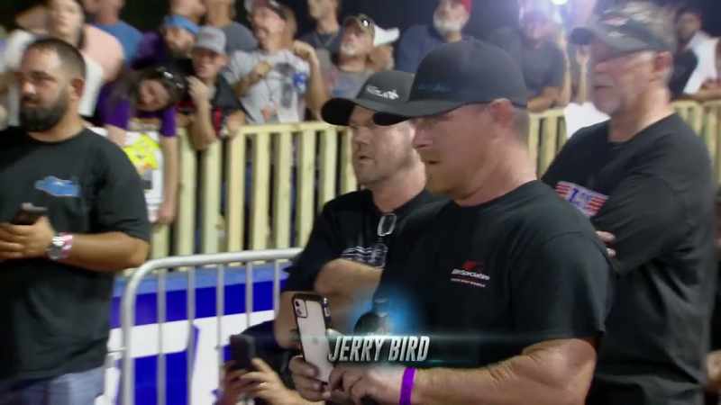 [crowd cheering] -[Boosted over PA] Jerry Bird
