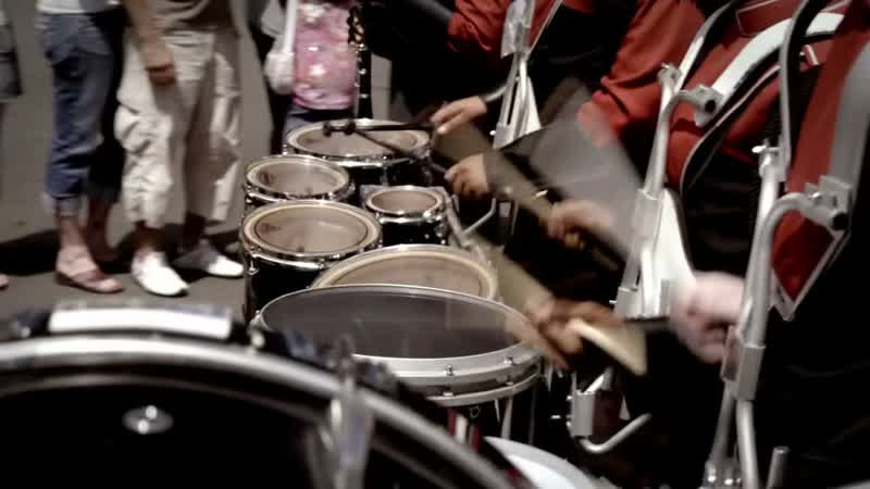 Let's give a big hand To the mystic falls high school marching ban