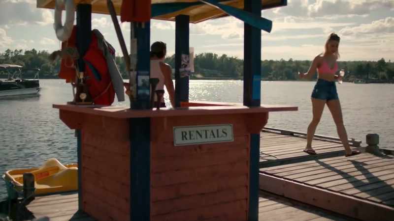 Crystal: Ryan, who kissed rhian's butt