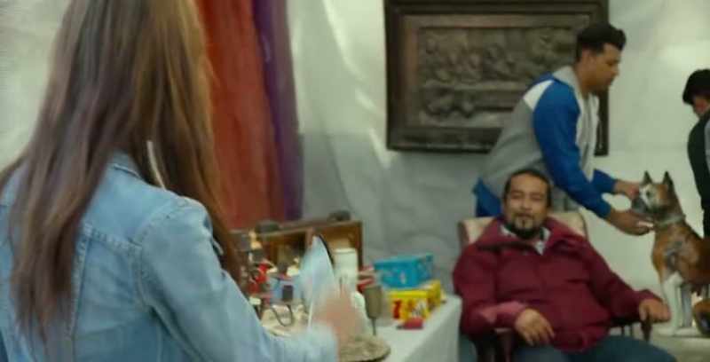 Dad, he bought it. - My girl! Come here
