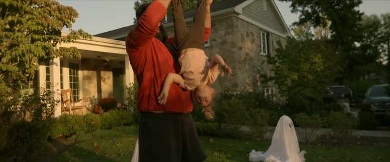 Dad, this is too much. Put me down. - T-too much? Alright. Too much