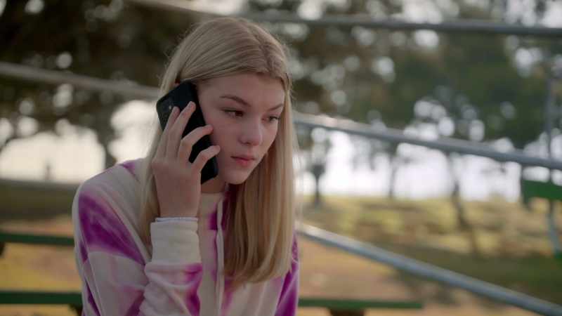 DAD: [ON PHONE] Leah