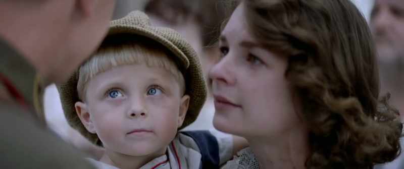 Daddy, are you going to war? - No, not to war, just to a training drill