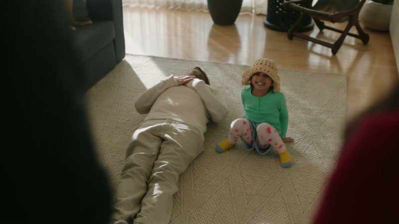 Daddy! - Hey, Wonder Girl!