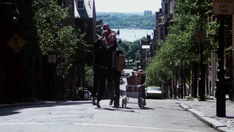 Daddy, I'm tired. - We'll give the lady a ride