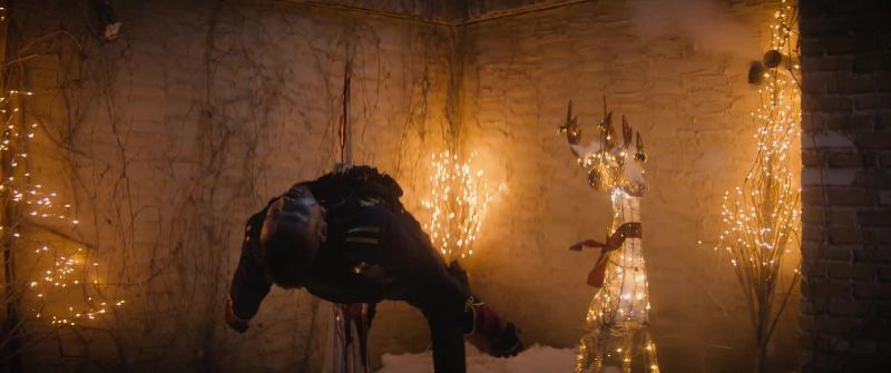 Damn chickenshit reindeer leave me here to die