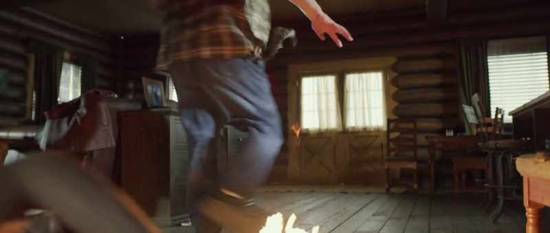 Damn it! Put it out! Put it out! Oh, God! Oh, God!