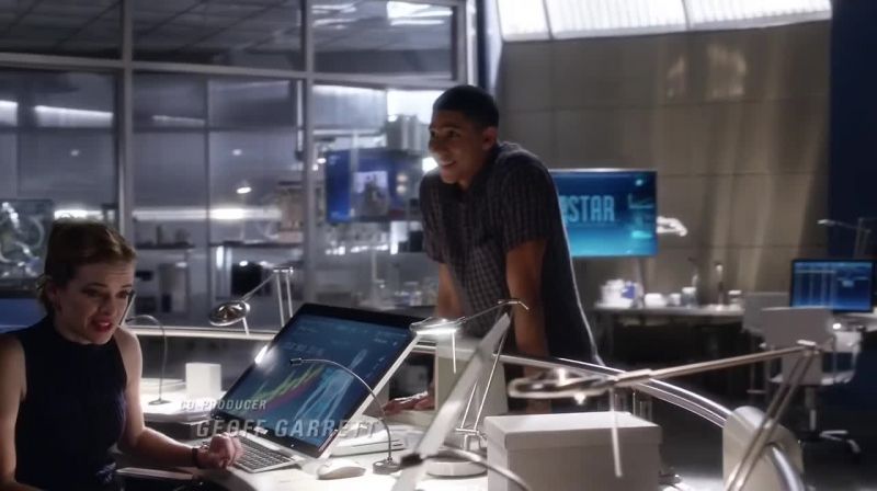 Damn, Jesse's almost as fast as Barry