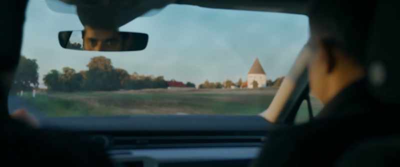 Damn, what a round church, huh?