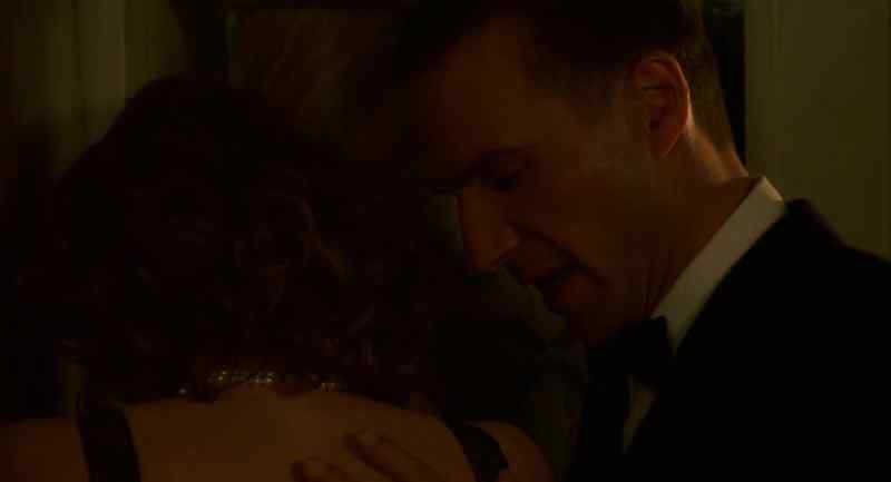 Dance with me