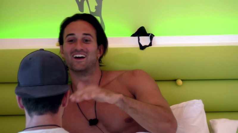 DANIEL AND SCOTT: # Ain't no sunshine when she's gone #