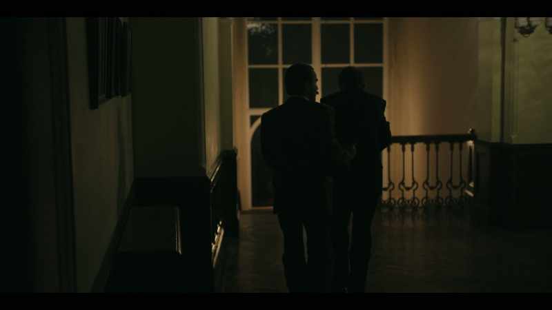 �� dark, eerie music ♪