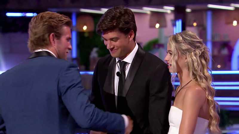 �� DARLING DON'T BE AFRAID >> Arielle: IN MY HANDS I HAVE