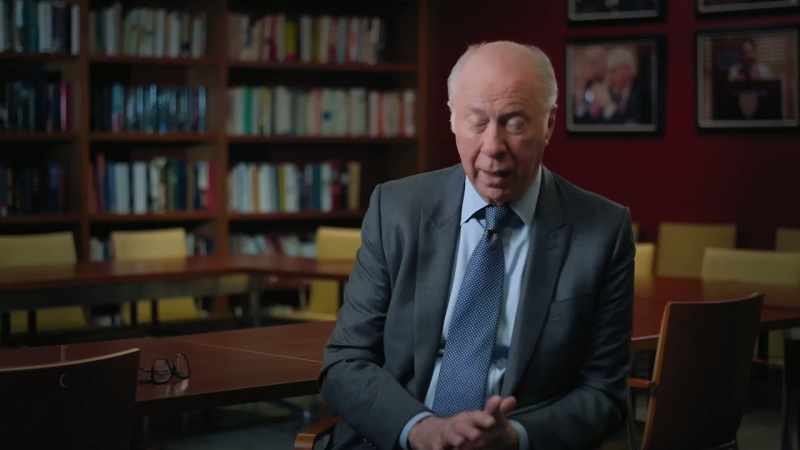 [David Gergen] Reagan had to go out and talk to the press