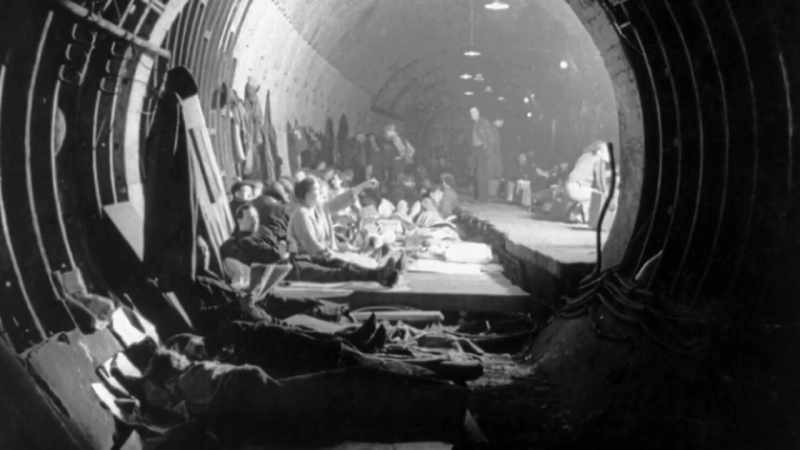Deep-level shelters were planned to run alongside