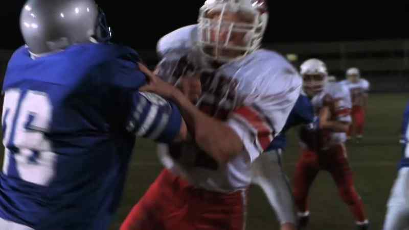 DEFENSE: Pass! - He's going long!