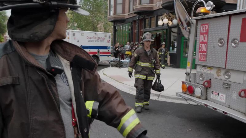 Define traffic control. - I'm sorry, Lieutenant