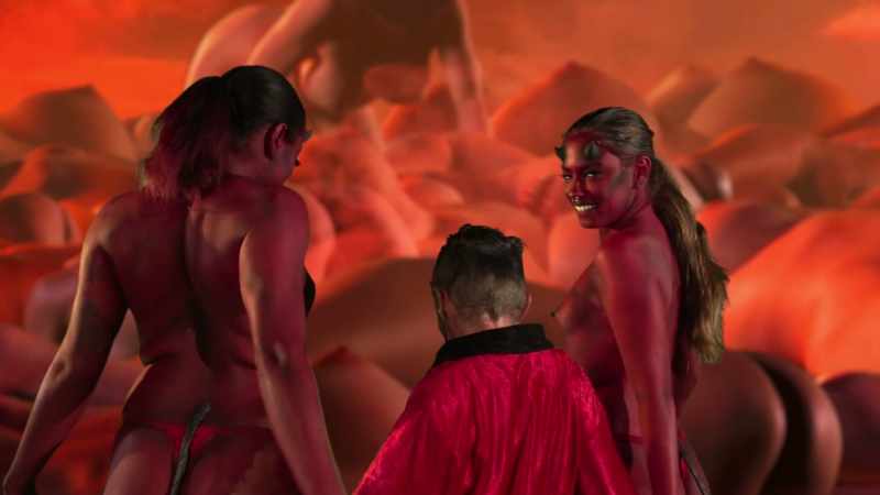 (Demon women giggle seductively)