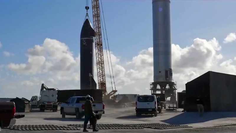 Den udvikles med SpaceX's unikke filosofi