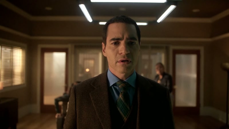 Derek's working hard to regain that prime suspect position