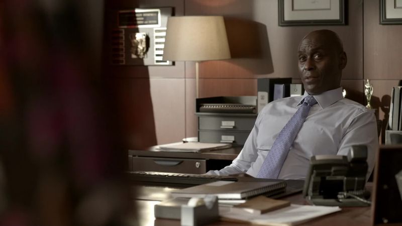 Detective Bosch on line one