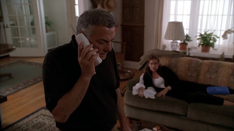 Detective Lindheim, please. Yes, I'll hold