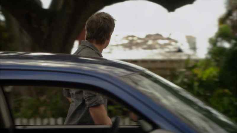 Detective Longworth