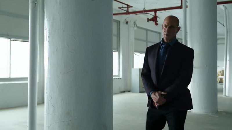 Detective Stabler?