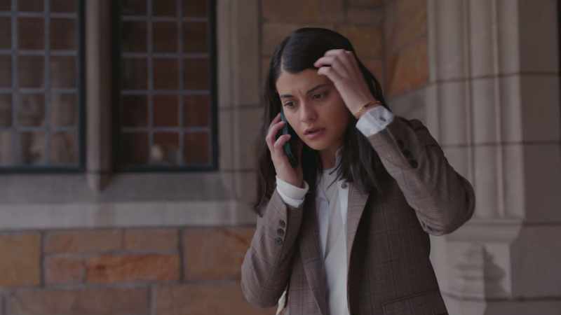 (DIALTONE RINGING)