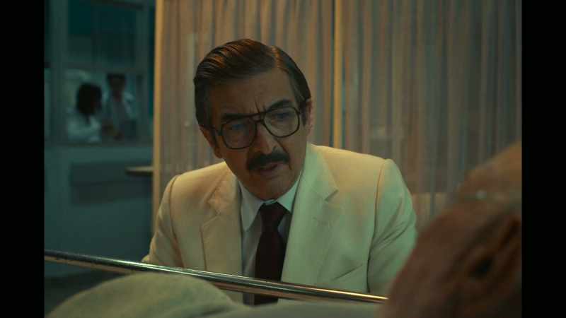 Did you come to give your condolences? - I don't know what you mean