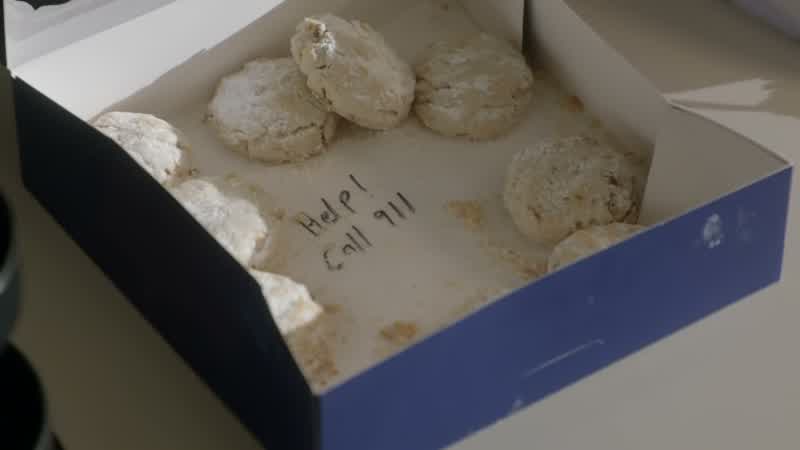 Did Eleni give you this box?