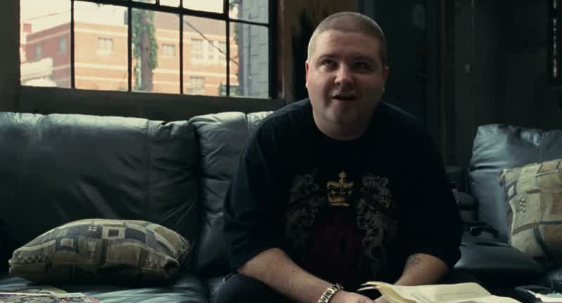 Did you ever sell to HeleneThere's reasons why there ain't three inches of Plexiglasbetween us right nowThat's 'cause I don't fuck with skeezers like HeleneOr coconuts like CheeseYou should know