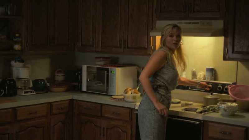 Did she get a ThighMaster? -[doorbell rings]