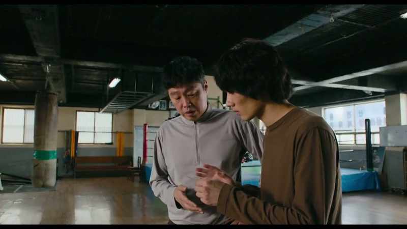 Director Lim. Get me a match for Gyo-hwan