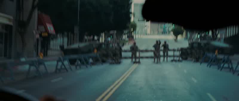 Dive! - Look out!