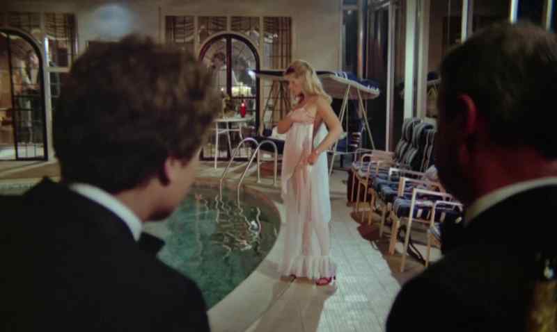 Divine dress