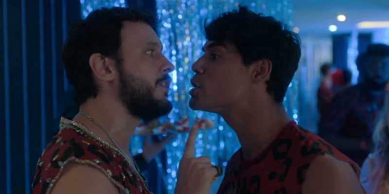 Do you know who I am? - You wouldn't let her go. You crazy?