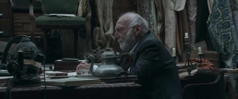 Do you know Vilnius, commissioner? - No, I don't