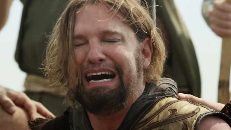 Do not leave me here alone! Do not leave me!