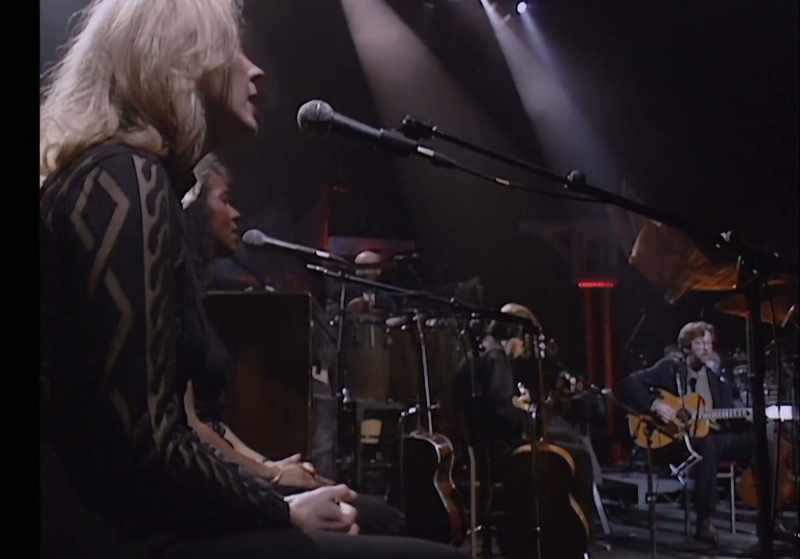 �� Do you really so far away? ♪