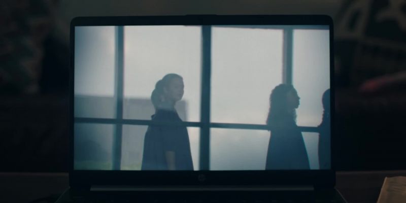Do you see it? - Yeah