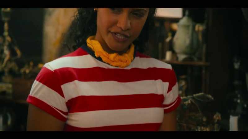 Do you think it was strange that Anna wanted the necklace?